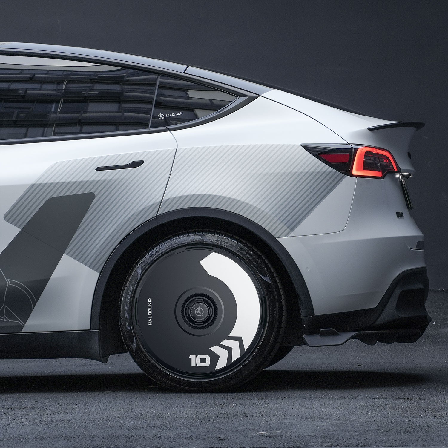 HALODISC 2 Wheel Covers for Tesla Model Y 21" Überturbine Wheels丨Arrow